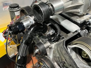 NON-VVTI 1UZ-FE Front Water Crossover kit