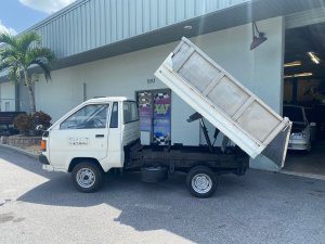 1987 Toyota LiteAce Dump with Power Stainless Dumper Bed!