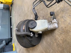 Used brake master cylinder Crown JZS155 Royal Saloon