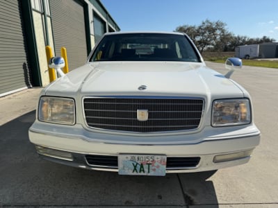 1997 TOYOTA CENTURY GZG50 V12  1/11 OEM WHITE ULTRA RARE
