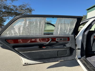 1997 TOYOTA CENTURY GZG50 V12  1/11 OEM WHITE ULTRA RARE