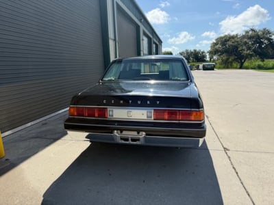 2001 TOYOTA CENTURY V12
