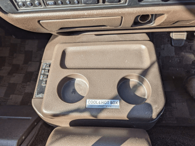 1990 Toyota Master Ace Surf Grand Saloon