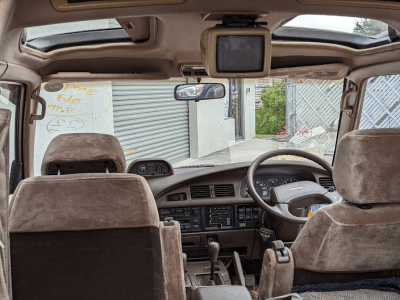 1990 Toyota Master Ace Surf Grand Saloon